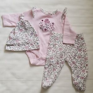 Baby girl 3 piece outfit 0-3 months